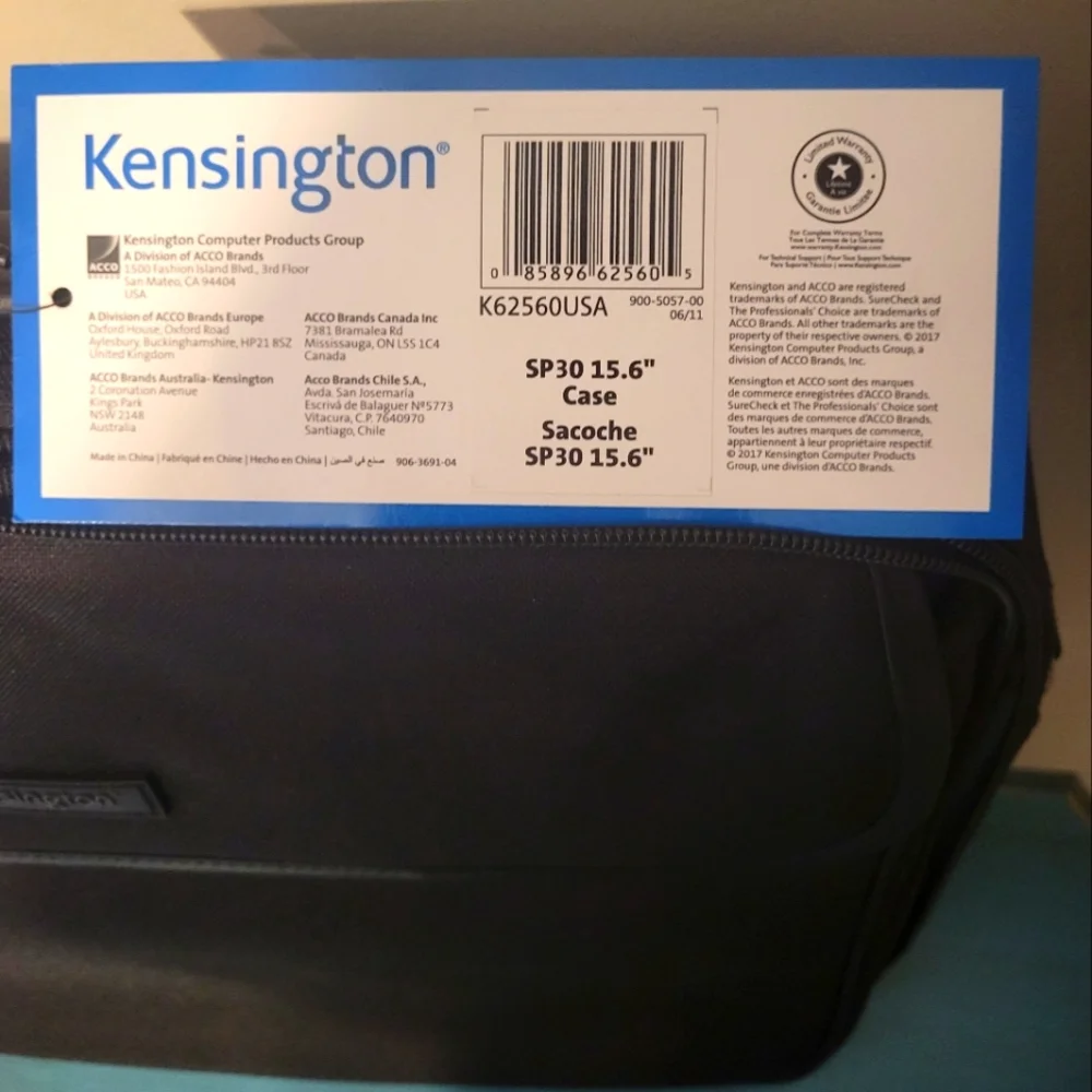 Kensington SP30 Carrying Case(Sleeve) for 15.6